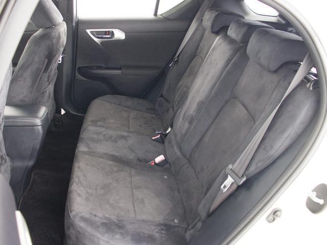 ＣＴ ＣＴ２００ｈ　Ｆスポーツ　（禁煙車）（サンルーフ）（新品スピンドルエアロ）（ルーフブラック）（Ｆスポーツ専用装備）（ＬＥＤヘッドライト）（シートヒーター）（オートクルーズ）（ＨＤＤナビ）（バックカメラ）（Ｂｌｕｅｔｏｏｔｈ）（34枚目）