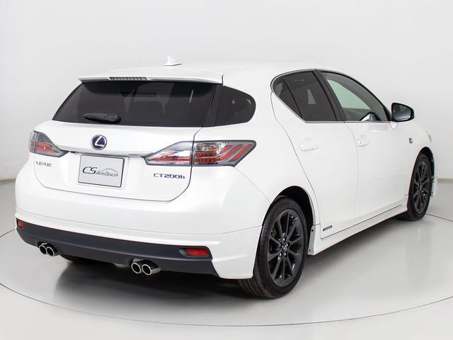 ＣＴ ＣＴ２００ｈ　Ｆスポーツ　（禁煙車）（ワンオーナー）（点検整備記録簿１２枚）（新品黒本革シート）（モデリスタエアロ）（４本出しマフラー）（シートヒーター）（ＬＥＤヘッドライト）（オートクルーズコントロール）（ＨＤＤマルチナビ）（17枚目）
