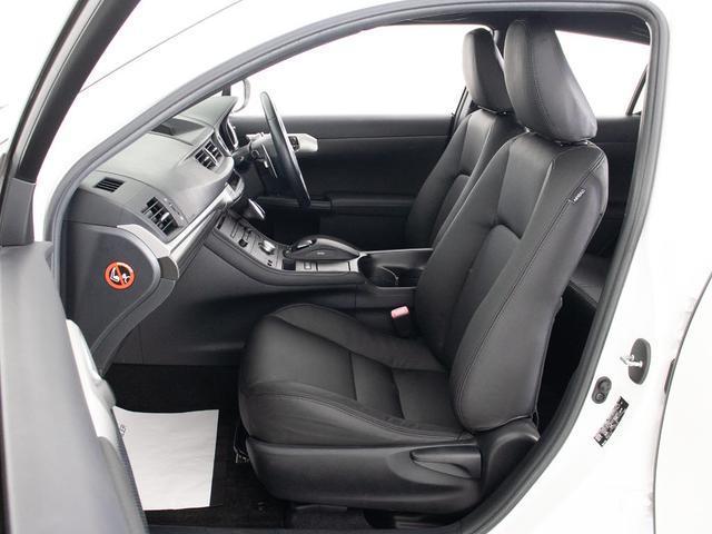 ＣＴ ＣＴ２００ｈ　Ｆスポーツ　（禁煙車）（ワンオーナー）（点検整備記録簿１２枚）（新品黒本革シート）（モデリスタエアロ）（４本出しマフラー）（シートヒーター）（ＬＥＤヘッドライト）（オートクルーズコントロール）（ＨＤＤマルチナビ）（34枚目）