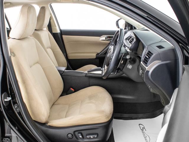 ＣＴ ＣＴ２００ｈ　バージョンＣ　（記録簿１２枚）（最終後期型）（サンルーフ）（全画面ＳＤナビ）（セーフティシステム）（レーダークルーズ）（プリクラッシュ）（ＬＤＡ）（シートヒーター）（パワーシート）（ＬＥＤライト）（バックモニター）（28枚目）