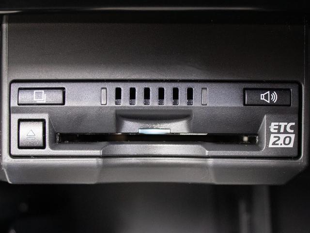 ＣＴ ＣＴ２００ｈ　バージョンＣ　（記録簿１２枚）（最終後期型）（サンルーフ）（全画面ＳＤナビ）（セーフティシステム）（レーダークルーズ）（プリクラッシュ）（ＬＤＡ）（シートヒーター）（パワーシート）（ＬＥＤライト）（バックモニター）（39枚目）