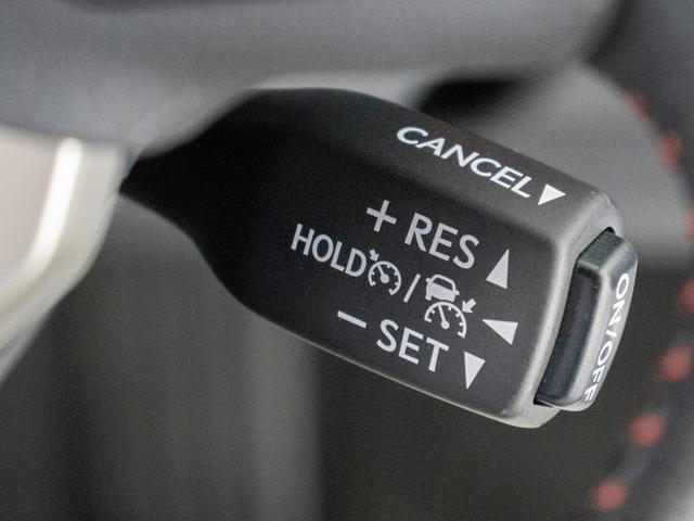 ＩＳ ＩＳ３００ｈ　Ｆスポーツ　（後期型）（全画面ＳＤナビ）（サンルーフ）（Ｆスポーツ専用赤本革シート）（クリアランスソナー）（セーフティシステム＋）（ＬＥＤライト）（エアシート）（シートヒーター）（Ｂｌｕｅｔｏｏｔｈ）（10枚目）