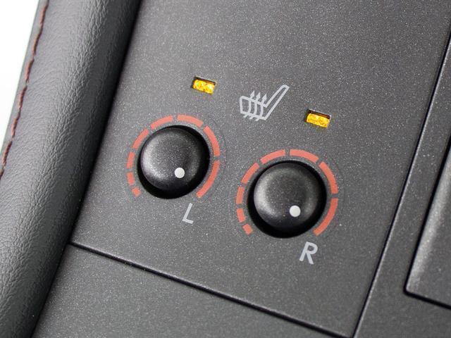 ★快適シートヒーターを装備しています！高級車ならではの装備です！シートが暖まる機能！寒い冬も快適にご乗車頂けますよ！！