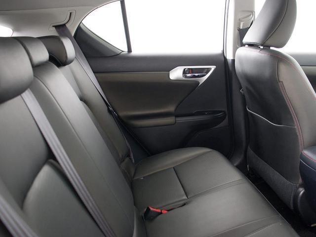 ＣＴ ＣＴ２００ｈ　クリエイティブ　テキスタイルインテリア　（禁煙車）（整備点検記録簿１３枚）（特別仕様）（サンルーフ）（新品スピンドルエアロ）（専用Ｌ－ＴＥＸシート）（シートヒーター）（シートメモリー）（パワーシート）（ＬＥＤヘッドライト）（オートクルーズ）（38枚目）