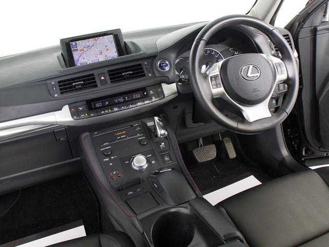 ＣＴ ＣＴ２００ｈ　クリエイティブ　テキスタイルインテリア　（禁煙車）（整備点検記録簿１３枚）（特別仕様）（サンルーフ）（新品スピンドルエアロ）（専用Ｌ－ＴＥＸシート）（シートヒーター）（シートメモリー）（パワーシート）（ＬＥＤヘッドライト）（オートクルーズ）（40枚目）