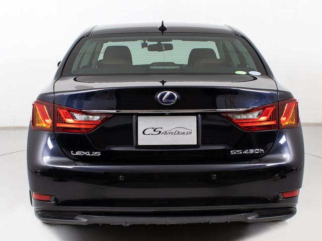 クリアランスソナーが付いています！フロント＆リアにセンサーがあり、障害物に近づくと警告音が鳴りドライバーへお知らせ！すごく便利な人気装備です！！