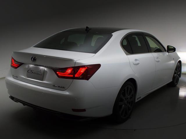 テールスモーク加工、スポイラー取付等々ドレスアップ可能です。違う角度が見たい・・・等のご要望御座いましたら是非お声掛け下さい！！お写真をお送りさせて頂きます。