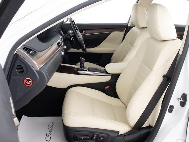 ★人気の本革シート付きです！！本革が装備されるだけで高級感が増します！当社では、本革シートのカラー変更や張替えも出来ますよ！ワイン・茶・赤・青・オレンジ・黄色・コンビ色など何でもＯＫです！