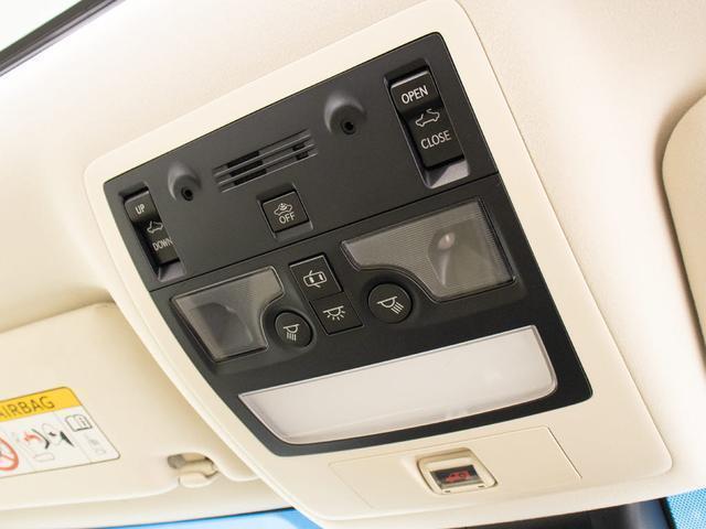 人気装備のサンルーフが付いています！上下チルトに前後スライド機能が付いていますので、様々なドライブシーンで活躍してくれます！！開放感ある車内空間は気持ちがいいですよ！是非体感してみて下さい！