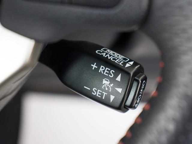 ＩＳ ＩＳ３００ｈ　Ｆスポーツ　（禁煙）（レーダークルーズ）（プリクラッシュ）（ＬＤＡ）（ＢＳＭ）（シートヒーター）（エアシート）（ステアリングヒーター）（赤本革）（１８インチアルミホイール）（ＬＥＤヘッドライト）（ＳＤマルチナビ）（9枚目）