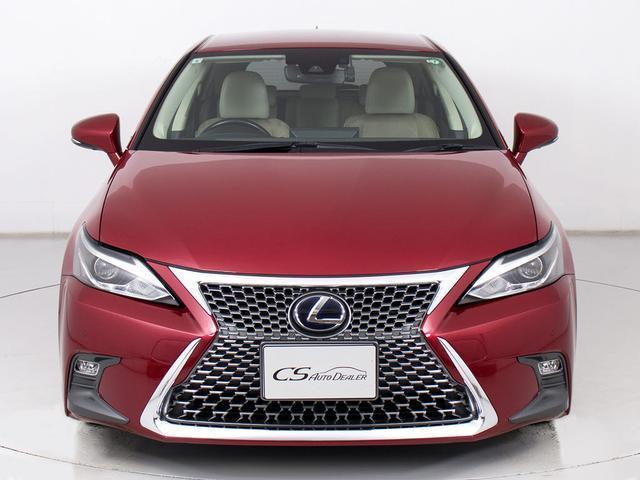 禁煙車です！室内は嫌なニオイも無く、すごく綺麗な状態です！タバコのニオイが苦手なお客様必見です！快適にご乗車頂けます！！