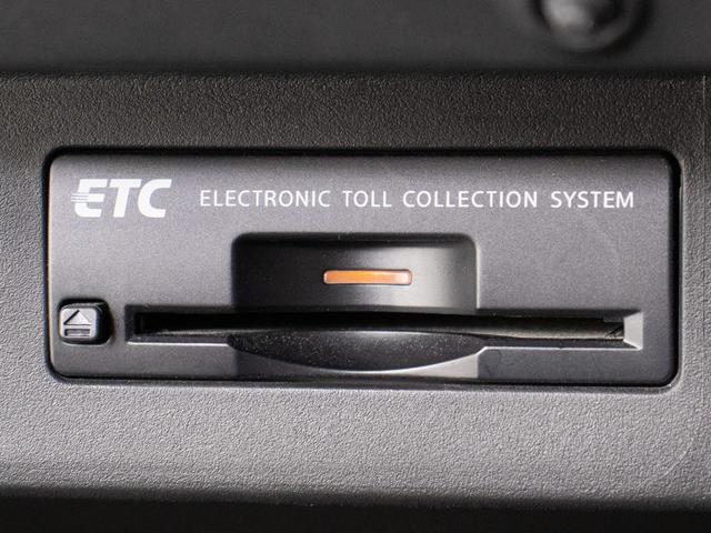 フーガ 250GT (禁煙)(後期)(アラウンドビュー)(インテリジェントクルーズ)(エマージェンシーブレーキ)(クリアランスソナー)(LED)(ハーフレザー)(HDDマルチナビ)(バックモニター)(Bluetooth)(17枚目)