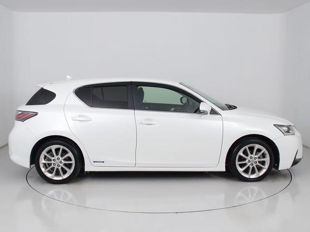 ＣＴ ＣＴ２００ｈ　バージョンＣ　（禁煙車）（点検整備記録簿２１枚）（スピンドルエアロカスタム）（シートヒーター）（連眼ＬＥＤライト）（オートクルーズコントロール）（ファブリックシート）（１７インチＡＷ）（ＨＤＤナビ）（ＤＶＤ再生可）（19枚目）