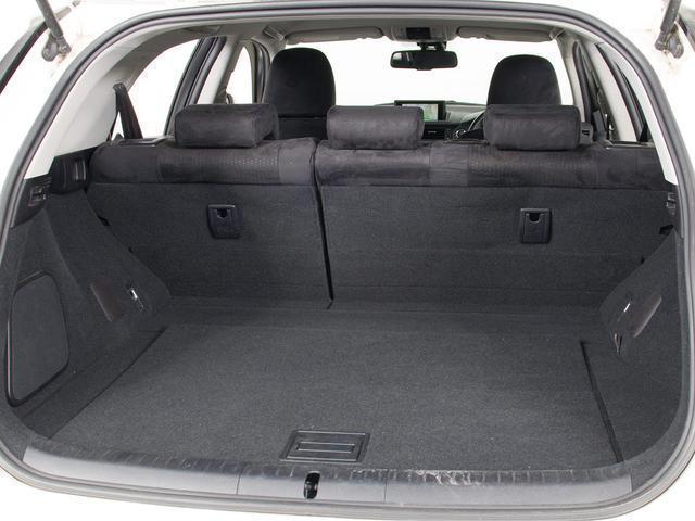 ＣＴ ＣＴ２００ｈ　バージョンＣ　（禁煙車）（点検整備記録簿２１枚）（スピンドルエアロカスタム）（シートヒーター）（連眼ＬＥＤライト）（オートクルーズコントロール）（ファブリックシート）（１７インチＡＷ）（ＨＤＤナビ）（ＤＶＤ再生可）（27枚目）