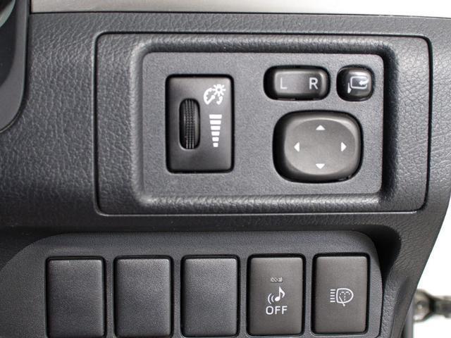 ＣＴ ＣＴ２００ｈ　バージョンＣ　（禁煙車）（点検整備記録簿２１枚）（スピンドルエアロカスタム）（シートヒーター）（連眼ＬＥＤライト）（オートクルーズコントロール）（ファブリックシート）（１７インチＡＷ）（ＨＤＤナビ）（ＤＶＤ再生可）（39枚目）