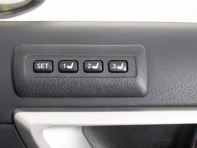 ＣＴ ＣＴ２００ｈ　バージョンＬ　（禁煙）（サンルーフ）（整備記録簿２３枚）（新品スピンドルエアロ）（黒本革）（シートヒーター）（シートメモリー）（障害物センサー）（オートクルーズ）（ＬＥＤヘッドライト）（ＨＤＤマルチナビ）（10枚目）