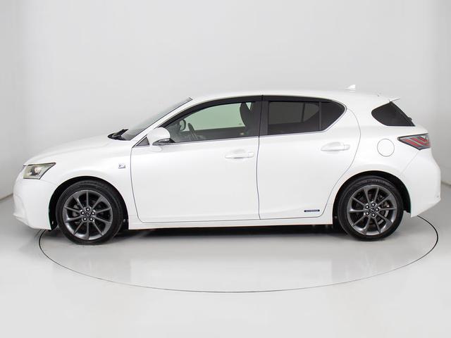 ＣＴ ＣＴ２００ｈ　Ｆスポーツ　（禁煙車）（ＬＥＤヘッドライト）（クリアランスソナー）（ブラックファブリックシート）（シートヒーター）（オートクルーズ）（１７インチＡＷ）（ＨＤＤマルチナビ）（Ｂｌｕｅｔｏｏｔｈ）（バックカメラ）（13枚目）