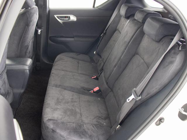 ＣＴ ＣＴ２００ｈ　Ｆスポーツ　（禁煙車）（ＬＥＤヘッドライト）（クリアランスソナー）（ブラックファブリックシート）（シートヒーター）（オートクルーズ）（１７インチＡＷ）（ＨＤＤマルチナビ）（Ｂｌｕｅｔｏｏｔｈ）（バックカメラ）（26枚目）