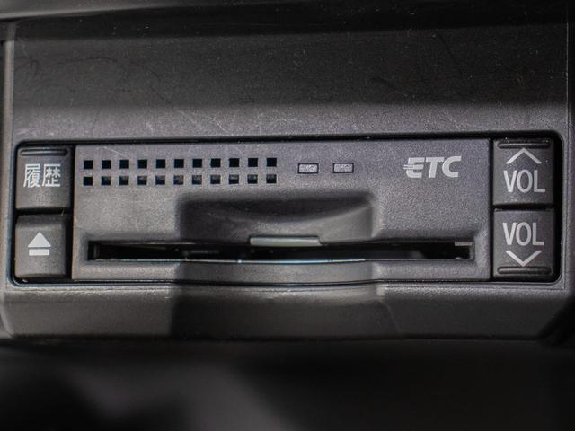 ＣＴ ＣＴ２００ｈ　Ｆスポーツ　（禁煙車）（ＬＥＤヘッドライト）（クリアランスソナー）（ブラックファブリックシート）（シートヒーター）（オートクルーズ）（１７インチＡＷ）（ＨＤＤマルチナビ）（Ｂｌｕｅｔｏｏｔｈ）（バックカメラ）（33枚目）