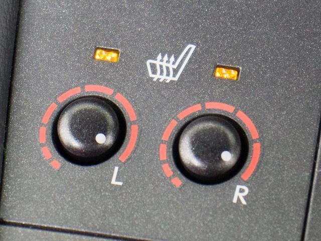 ＣＴ ＣＴ２００ｈ　Ｆスポーツ　（禁煙車）（ワンオーナー）（点検整備記録簿１２枚）（新品黒本革シート）（モデリスタエアロ）（４本出しマフラー）（シートヒーター）（ＬＥＤヘッドライト）（オートクルーズコントロール）（ＨＤＤマルチナビ）（9枚目）