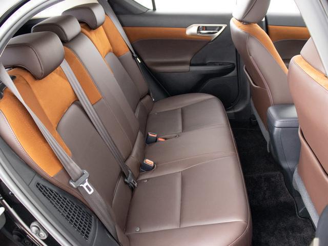 ＣＴ ＣＴ２００ｈ　バージョンＣ　（禁煙車）（最終後期型）（点検記録簿１３枚）（全画面ＳＤナビ）（レクサスセーフティシステム＋）（レーダークルーズ）（プリクラッシュ）（クリアランスソナー）（シートヒーター）（ハーフレザーシート）（29枚目）