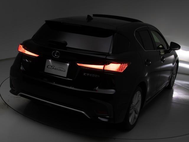 ＣＴ ＣＴ２００ｈ　バージョンＬ　（整備点検記録簿１１枚）（最終後期型）（全画面ＳＤナビ）（サンルーフ）（セーフティシステム）（レーダークルーズ）（衝突軽減）（ＬＤＡ）（新品タイヤ）（本革）（シートヒーター）（クリアランスソナー）（23枚目）