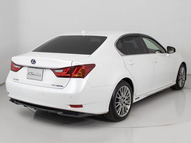 GS GS300h バージョンL (マークレビンソン)(スピンドルエアロ)(整備記録簿21枚)(ドライバーモニター)(レーダークルーズ)(プリクラッシュ)(BSM)(クリソナ)(冷暖房シート)(パワートランク)(黒本革)(後席VIP)(19枚目)