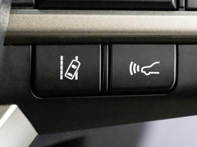 GS GS300h Fスポーツ (禁煙車)(後期型)(レギュラー仕様)(レクサスセーフティーシステム)(黒本革)(連眼LEDヘッドライト)(エアシート)(シートヒーター)(シートメモリー)(レーダークルーズ)(プリクラッシュ)(7枚目)