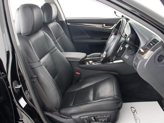 ＧＳ ＧＳ３５０　バージョンＬ　（新品スピンドル）（プリクラッシュ）（レーダークルーズ）（連眼ＬＥＤヘッドライト）（パワートランク）（クリアランスソナー）（黒本革）（エアシート）（シートヒーター）（バックカメラ）（ＨＤＤナビ）（32枚目）