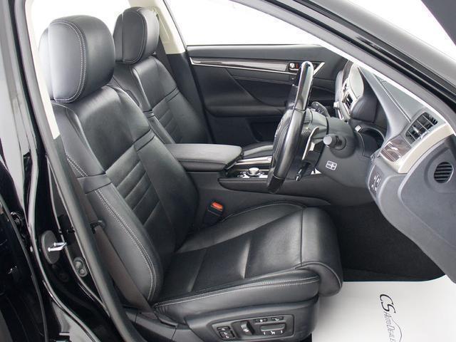 ＧＳ ＧＳ３００ｈ　バージョンＬ　（禁煙車）（モデリスタエアロ）（後期型）（サンルーフ）（ＢＳＭ）（パワートランク）（障害物センサー）（セーフティシステム＋）（衝突軽減）（レーダークルーズ）（ＬＫＡ）（黒本革）（ＬＥＤヘッドライト）（26枚目）