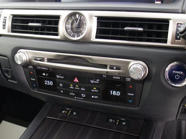 ＧＳ ＧＳ３００ｈ　バージョンＬ　（禁煙車）（モデリスタエアロ）（後期型）（サンルーフ）（ＢＳＭ）（パワートランク）（障害物センサー）（セーフティシステム＋）（衝突軽減）（レーダークルーズ）（ＬＫＡ）（黒本革）（ＬＥＤヘッドライト）（34枚目）