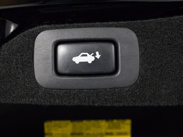 ＧＳ ＧＳ４５０ｈ　Ｆスポーツ　（禁煙車）（スピンドルエアロ）（シートヒーター）（エアシート）（パワートランク）（ＬＥＤヘッドライト）（黒本革）（シートメモリー）（電動シート）（ＨＤＤマルチナビ（Ｂｌｕｅｔｏｏｔｈ（9枚目）