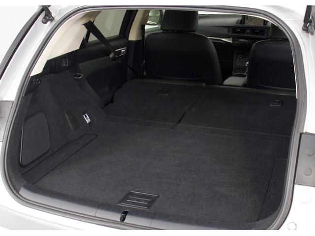 ＣＴ ＣＴ２００ｈ　バージョンＣ　（禁煙車）（後期型）（レーダークルーズ）（プリクラッシュ）（クリアランスソナー）（Ｌ－ＴＥＸシート）（シートヒーター）（シートメモリー）（ＳＤマルチナビ）（バックモニター）（Ｂｌｕｅｔｏｏｔｈ）（22枚目）