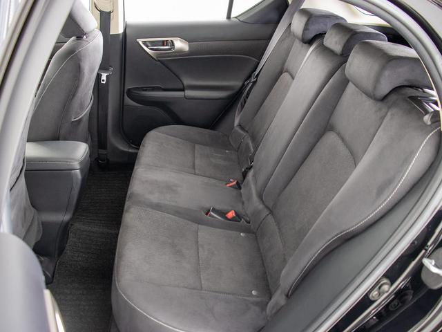 ＣＴ ＣＴ２００ｈ　バージョンＣ　（禁煙車）（後期型）（サンルーフ）（シートヒーター）（パワーシート）（オートクルーズコントロール）（ＬＥＤヘッドライト）（ＳＤマルチナビ）（バックモニター）（Ｂｌｕｅｔｏｏｔｈオーディオ）（フルセグ）（27枚目）