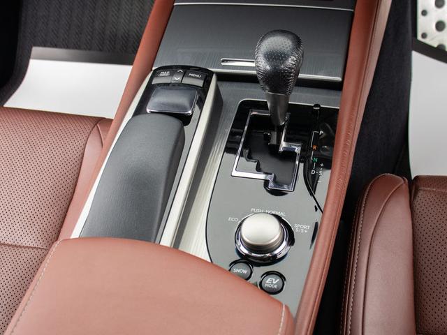 ＧＳ ＧＳ４５０ｈ　Ｆスポーツ　（禁煙車）（点検記録簿７枚）（ＴＲＤフルエアロ）（４本出しマフラー）（サンルーフ）（レーダークルーズ）（プリクラッシュ）（クリアランスソナー）（パワートランク）（冷暖房シート）（ステアリングヒーター）（39枚目）