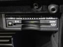 ★ETC(DSRC)が装備されています!!社外品とは違い収まりの良いデザインが人気!高速道路を利用する際は必需品ですよね!!ストレス無く料金所を通過出来ます!!