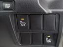 ★使いやすさや安全性を追求したステアリング周り!高級車ゆえにスイッチ類が多いのも特徴ですね!考え尽くされた配置ですぐに使いこなす事が出来ますのでご安心下さい!是非、体感してみて下さい!!