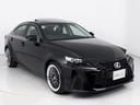 IS300h バージョンL (新品19インチアルミ)(禁煙車)(サンルーフ)(スピンドルエアロ)(プリクラッシュ)(レーダークルーズ)(BSM)(クリアランスソナー)(LEDヘッドライト)(黒本革)(エアシート)(シートヒーター(21枚目)