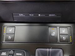 エアシート＆シートヒーターを完備しておりますのでオールシーズン快適にご乗車頂けます。 4