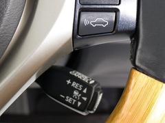 衝突回避支援型プリクラッシュセーフティシステム　前方に出現した障害物に対し警報を発し、ドライバーに警告。同時にブレーキアシストにより衝突回避と速度を軽減します。 6