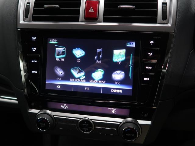 リミテッド　４ＷＤ　黒革シート　純正８型ナビ　ＴＶ　バックカメラ　スマートキー　Ｂｌｕｅｔｏｏｔｈ　リアビークルディテクション　横滑り防止　アイドリングストップ　ステアリングヒーター　ＬＥＤライト(11枚目)