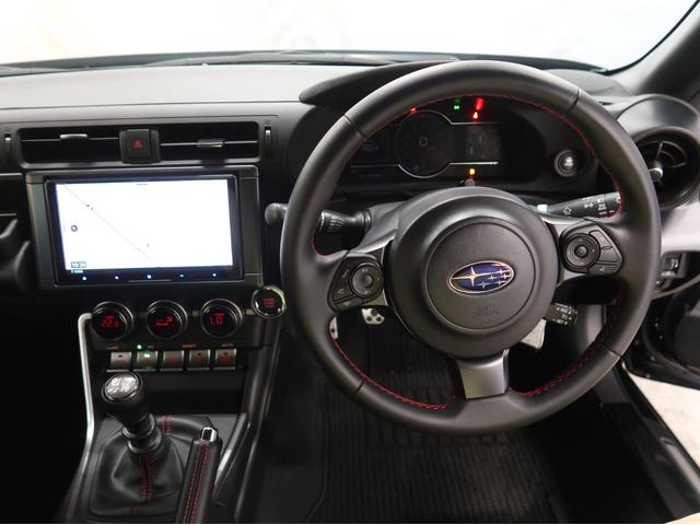ＢＲＺ Ｓ　６速マニュアル　純正９インチナビ　フルセグ　バックカメラ　スマートキー　Ｂｌｕｅｔｏｏｔｈ　ＥＴＣ　ＬＥＤライト　横滑り防止　クルーズコントロール　シートヒーター（7枚目）