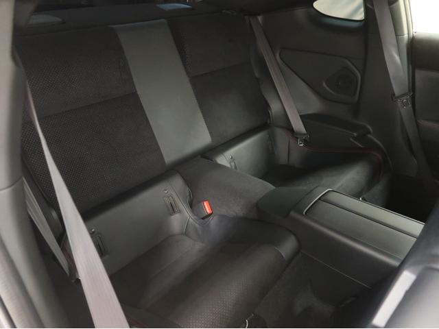 ＢＲＺ Ｓ　６速マニュアル　純正９インチナビ　フルセグ　バックカメラ　スマートキー　Ｂｌｕｅｔｏｏｔｈ　ＥＴＣ　ＬＥＤライト　横滑り防止　クルーズコントロール　シートヒーター（10枚目）