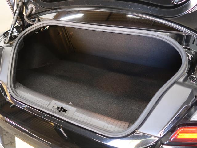 ＢＲＺ Ｓ　６速マニュアル　純正９インチナビ　フルセグ　バックカメラ　スマートキー　Ｂｌｕｅｔｏｏｔｈ　ＥＴＣ　ＬＥＤライト　横滑り防止　クルーズコントロール　シートヒーター（12枚目）