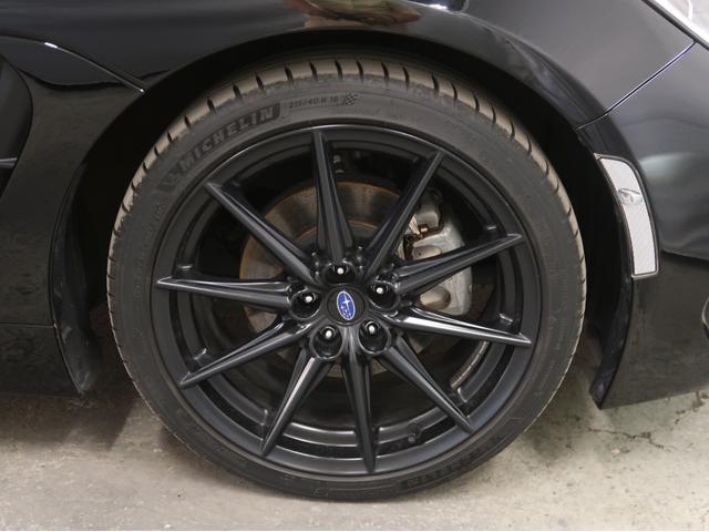 ＢＲＺ Ｓ　６速マニュアル　純正９インチナビ　フルセグ　バックカメラ　スマートキー　Ｂｌｕｅｔｏｏｔｈ　ＥＴＣ　ＬＥＤライト　横滑り防止　クルーズコントロール　シートヒーター（34枚目）