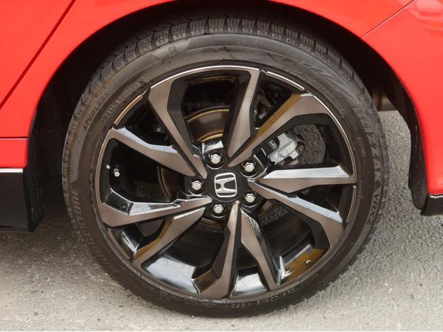 シビック ハッチバック　ホンダセンシング　１オーナー車　６速マニュアル　メモリーナビ　フルセグ　スマートキー　クルーズコントロール　Ｂｌｕｅｔｏｏｔｈ　ＬＥＤ　ＥＴＣ　横滑り防止（33枚目）