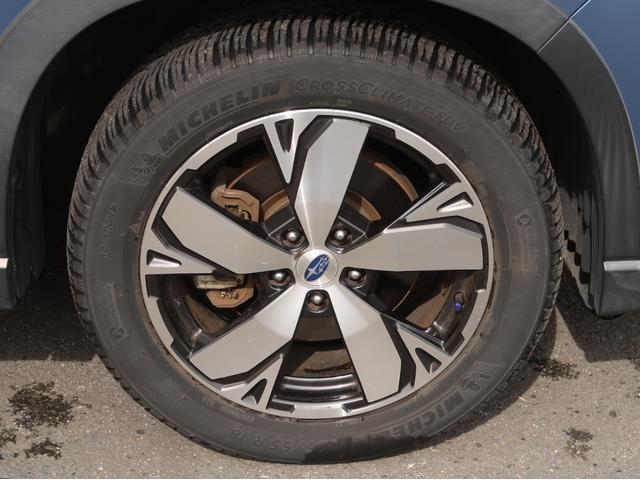 フォレスター アドバンス　４ＷＤ　純正８型ナビ　フルセグＴＶ　Ｂｌｕｅｔｏｏｔｈオーディオ　フロント／サイド／バックカメラ　デジタルインナーミラー　リアビークル　パワーバックドア　ルーフレール　スマートキー（37枚目）