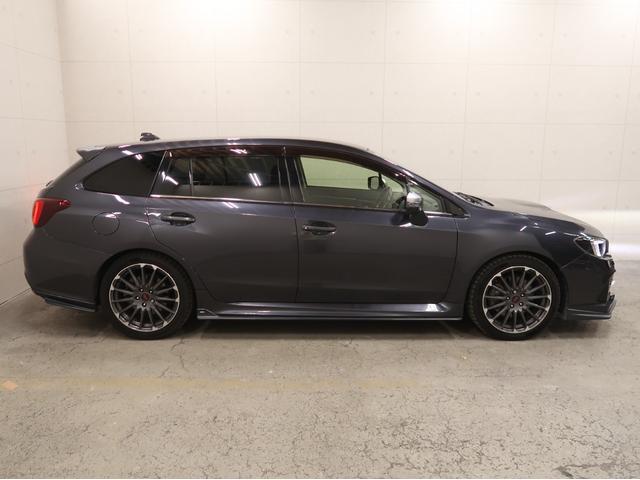 レヴォーグ １．６ＳＴＩスポーツアイサイト　８型メモリーナビ　フルセグ　フロント　サイド　バックカメラ　デジタルミラー　リアビークルディテクション　革シート　クルーズコントロール　スマートキー　シートヒーター　ビルシュタイン　Ｂｌｕｅｔｏｏｔｈ（35枚目）