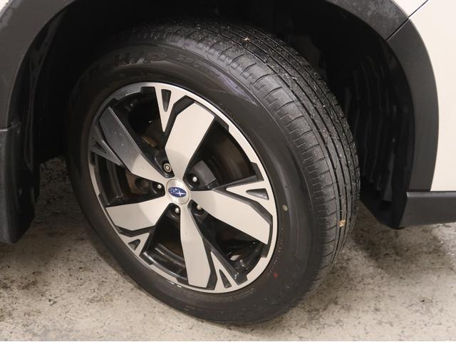 当社の保証は全国の正規ディーラーにて当社保証をお使いいただくことが可能となっております！さらに保証でご来店頂けるお客様は、メンテナンスパックにてオイル交換無料と点検が年２回ついております！