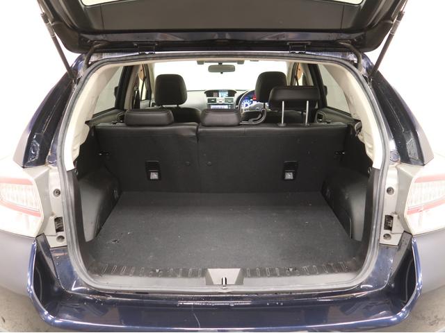 ＸＶハイブリッド ２．０ｉ－Ｌ　アイサイト　黒革シート　メモリーナビ　フルセグ　バックカメラ　スマートキー　Ｂｌｕｅｔｏｏｔｈ　シートヒーター　クルーズコントロール　パワーシート　横滑り防止　アイサイト（17枚目）